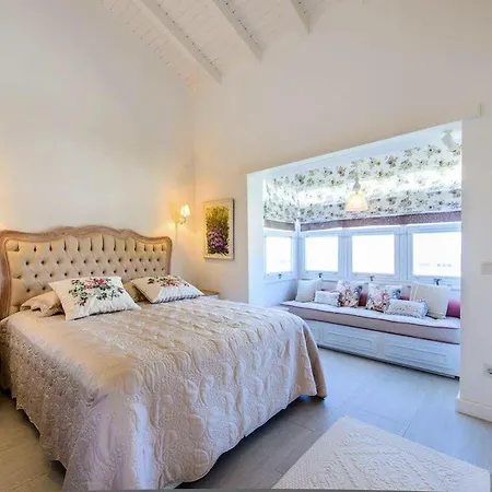 Alakapi Butik מלון אלאקאטי