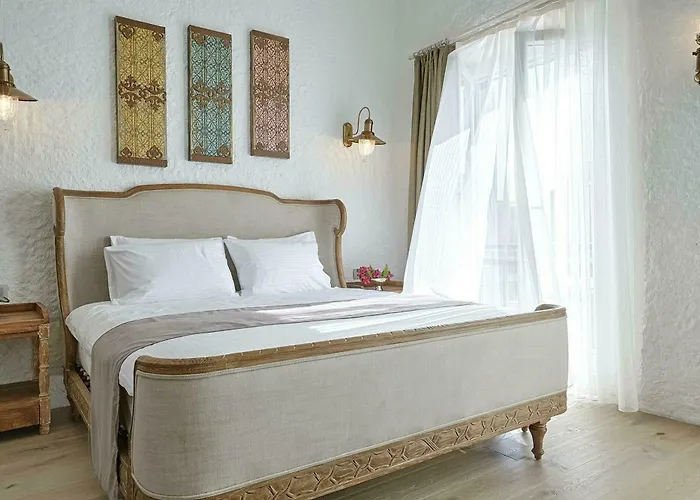 Alakapi Butik Otel Alaçatı