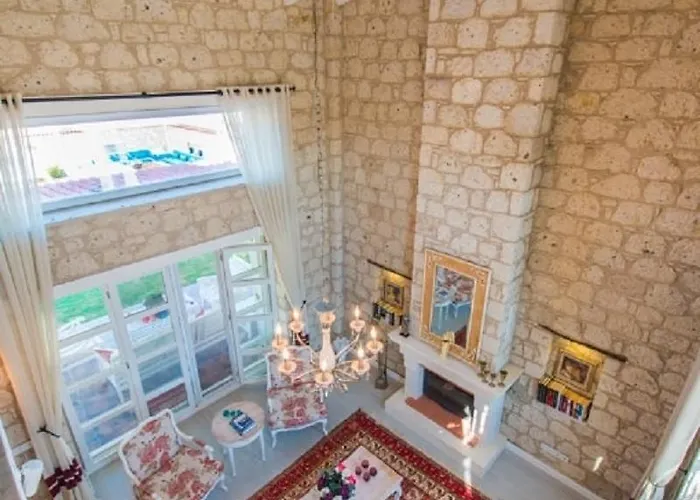 Alakapi Butik Otel Alaçatı